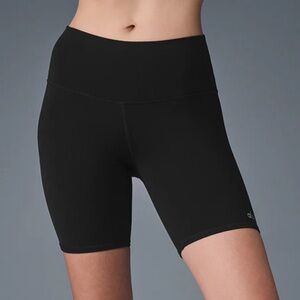 ALO Yoga 7" High-Waist Biker Short